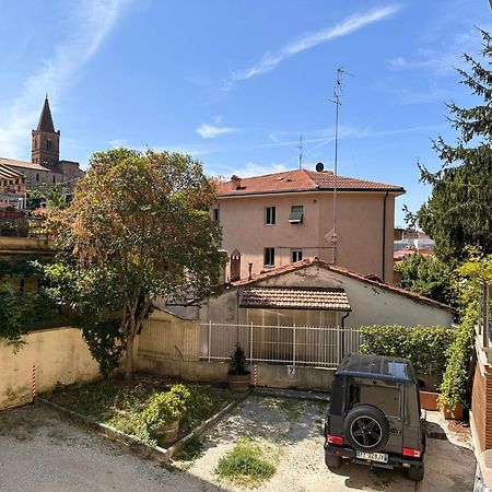Centralissimo - Nuovo - Parcheggio Privato Perugia Buitenkant foto