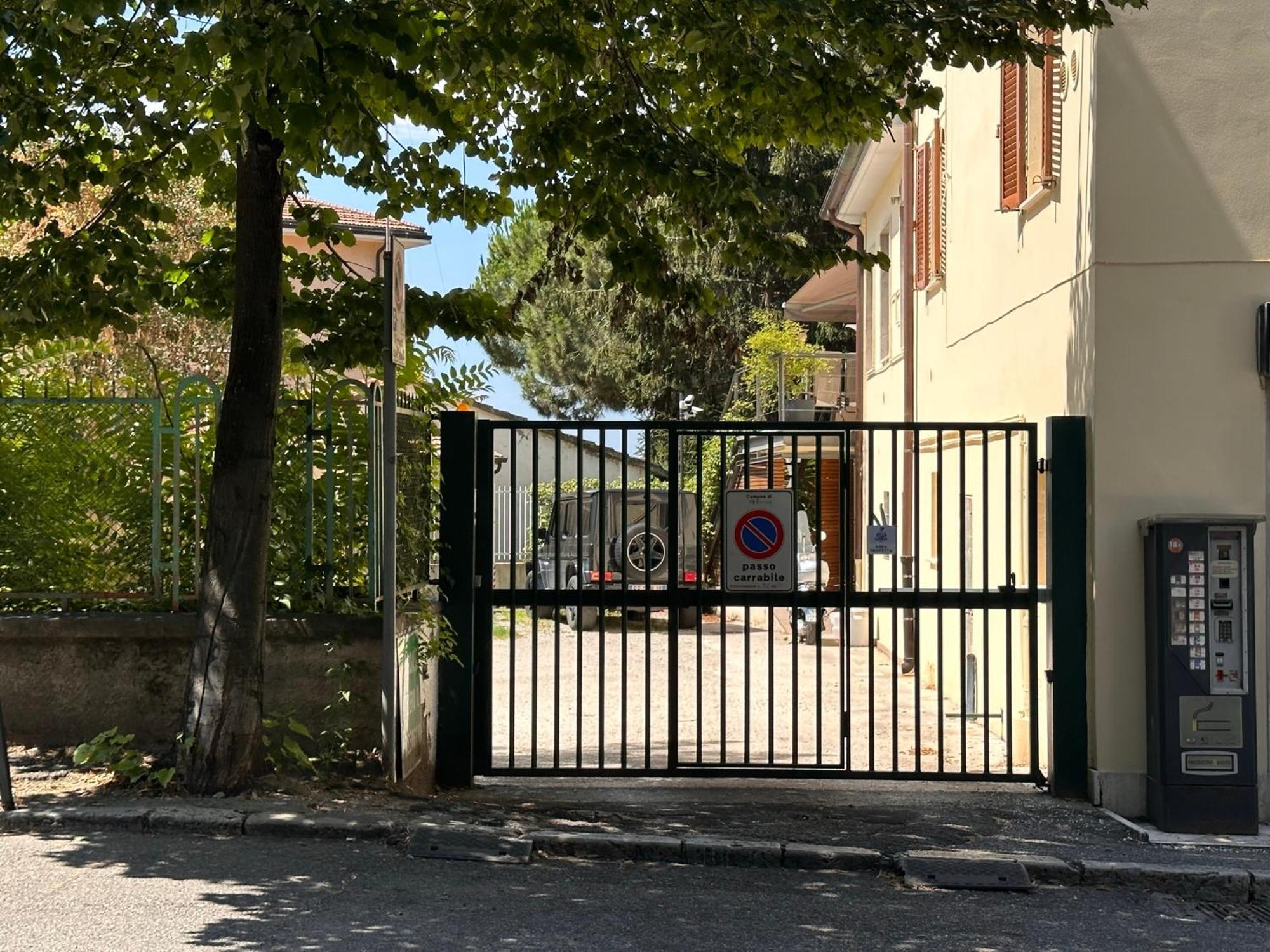 Centralissimo - Nuovo - Parcheggio Privato Perugia Buitenkant foto